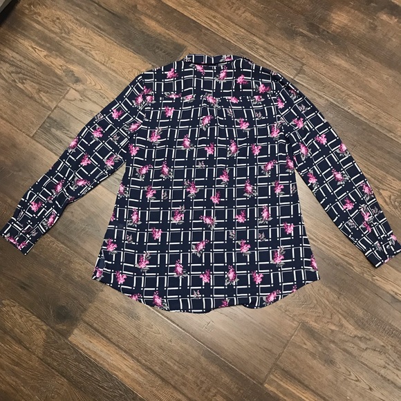 Charter Club Navy & Fushcia Floral Button Blouse - Picture 2 of 7